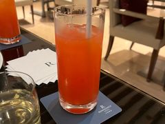 -上海漕河泾万丽酒店