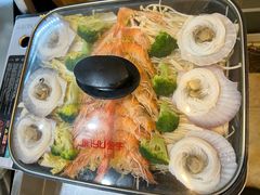 -鑫渔港海鲜本地菜·山海关浑锅(东戴河店)
