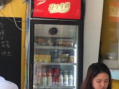 -小梁哥云吞面(黄贝岭店)