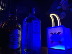 -UP嘻哈酒吧(粉巢店)