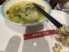 -何记花甲(海岸城旗舰店)