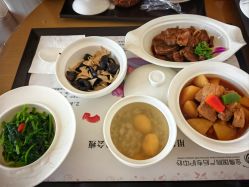 -金鹰国际月子中心(新街口店)