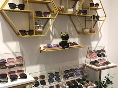 -肆兮眼镜·蔡司·徕卡战略合作店(大坪店)