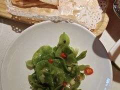 -小鱼小牛·鱼牛干锅·脆鱼火锅(世欧广场店)