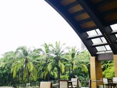 -三亚湾海居铂尔曼度假酒店