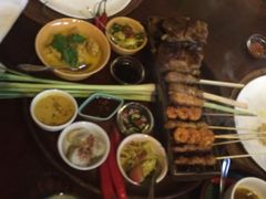 -DiAtas by Art Cafe Bumbu Bali