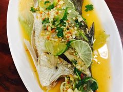 -Dang restaurant (patong phuket)