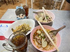 -榮泰米粉湯(Left Shop)