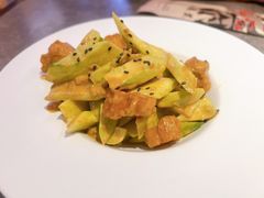 -闫府私房菜·百年鲁菜(恒隆店)