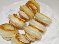 老济南油旋-闫府私房菜·百年鲁菜(恒隆店)