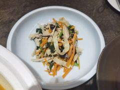 -里山四季中餐厅(来凤街店)