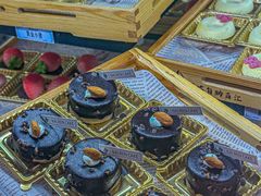 -黑金·寻焰自助百汇·烤肉·火锅(中街店)