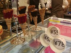 -VENCHI 闻绮(北京国贸商城店)