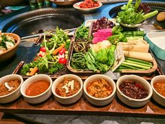 -蘸小院铁锅炖·蘸酱菜·东北菜(怀远门店)