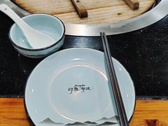 -三里屯土灶炖公鸡地锅鸡(江东店)