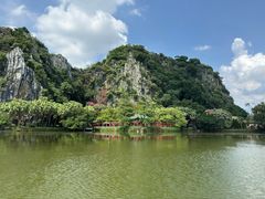 -星湖旅游景区七星岩