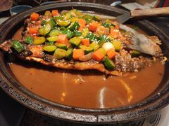 -萌渔·金牌蒜香烤鱼(临安万华广场店)