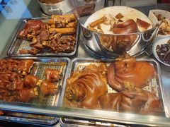 -明姨仔潮汕美食·碳炉猪脚·汕尾牛腩饭·起片鸡煲(起义路店)