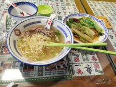 -七爷清汤腩·港式餐厅(金狮广场店)