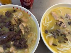 -文山荷鲜居(翠湖店)