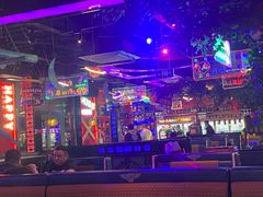 -路边边.炒菜烧烤.音乐餐厅(良乡长虹店)