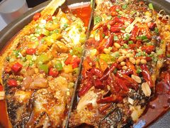 -鸣记脆皮烤鱼·海鲜烤鱼(三八广场店)