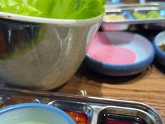 -明洞阿姨·韩式酱蟹烤肉·创意料理(三元桥店)