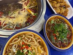-马路边边火锅串串(观前街店)