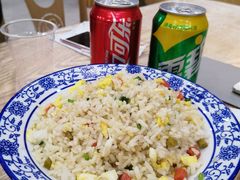 -江城燕子大排档(江汉路步行街店)