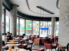 大堂-星巴克(延吉百利城店)