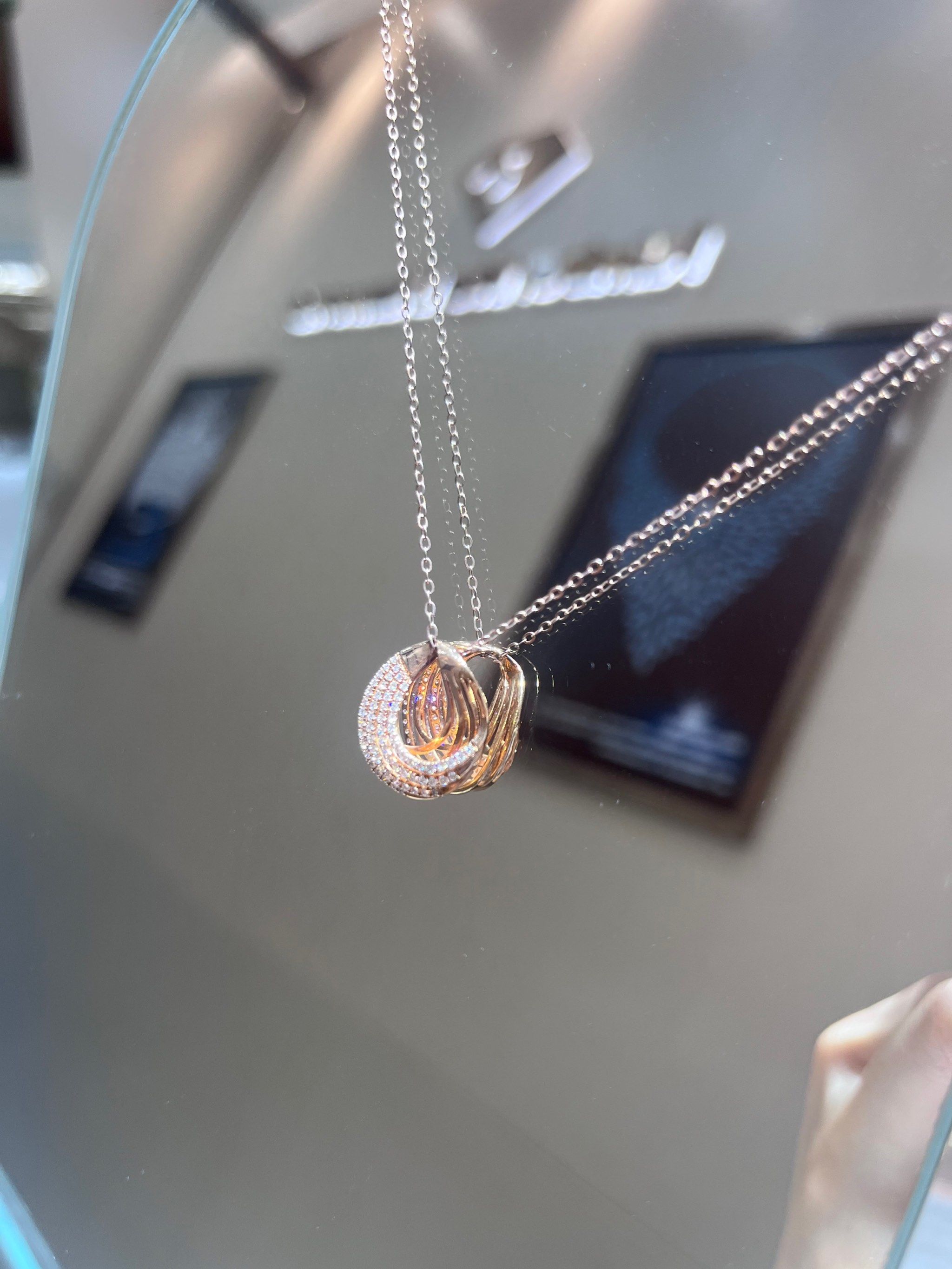 对这几款金伯利项链爱不释手 秋天搭配首选