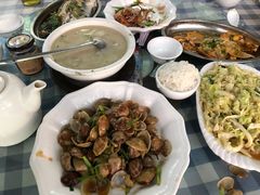 -钱大妈海鲜饭店(保利林语店)