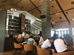 -WOLFGANG PUCK KITCHEN & BAR(迪士尼小镇店)