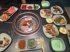 -梨花自助烤肉(西三旗万象汇黑金店)