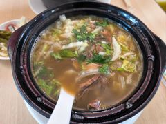 -闫家驴肉老店(华电一校店)