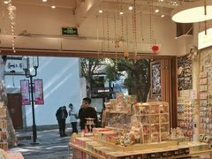 -猫的天空之城概念书店(杭州南宋御街店)