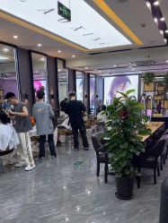 -藤野造型烫染·漂发