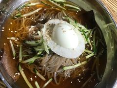水冷面-吴草鸡爪오초닭발韩食堂(融恒盈嘉中心店)