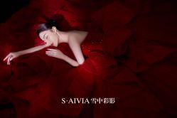 -雪中彩影婚纱摄影·微光艺术中心