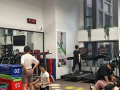 -悦耐私教健身馆(保利中心店)