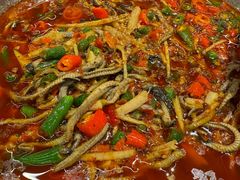 -洪霞餐馆·川菜·鲜货现炒(两江春城店)