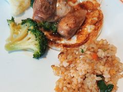 -松咖啡自助餐厅·松北香格里拉