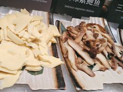 -钱小奴创意自助餐厅·原切谷饲安格斯畅吃(宁波奉化银泰店)