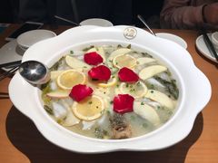 -江渔儿酸菜鱼(映月湖环宇城店)