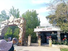 -莫多多餐厅