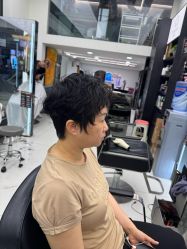 -乾健·烫染·接发SALON
