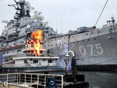 -泰达航母主题公园