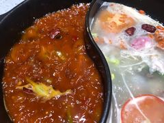 鸳鸯锅-钢管厂五区小郡肝串串香(南山店)