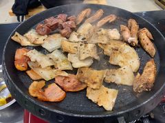 -焱味真•韩牛自助烤肉(大学城店)