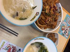 -灵芝妹子海鲜米线(香炉礁山姆店)